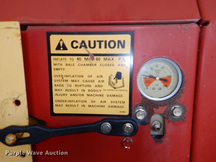 image for item DK0489 New Holland 855  round baler