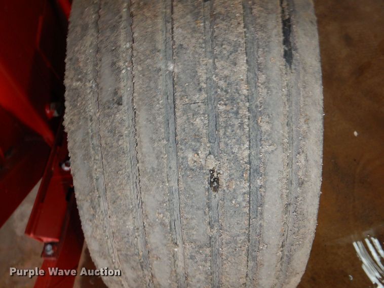 image for item DK0489 New Holland 855  round baler