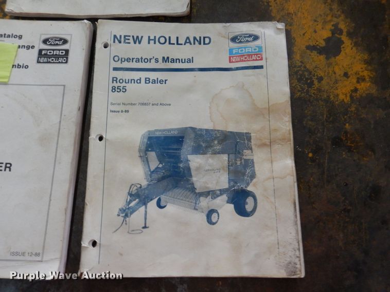 image for item DK0489 New Holland 855  round baler