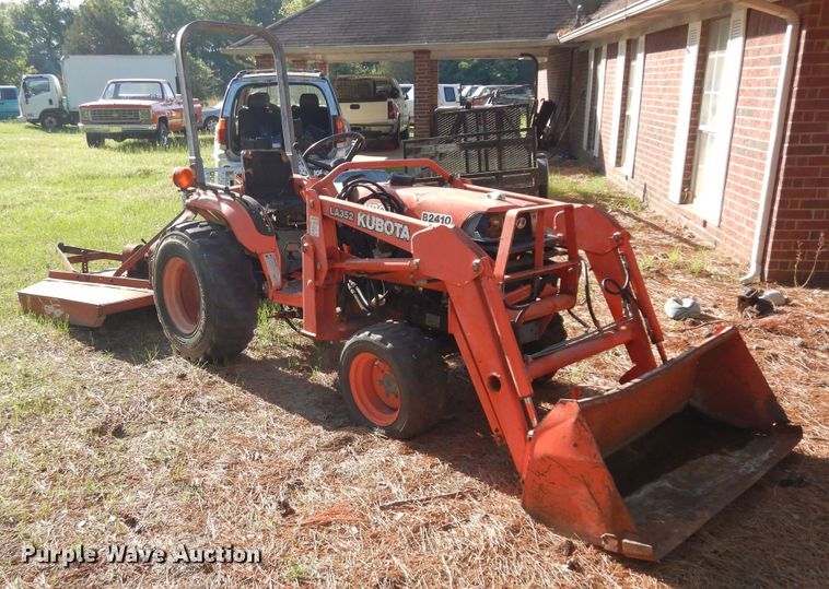 image for item DK8280 Kubota B2410 MFWD tractor