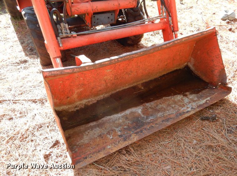 image for item DK8280 Kubota B2410 MFWD tractor
