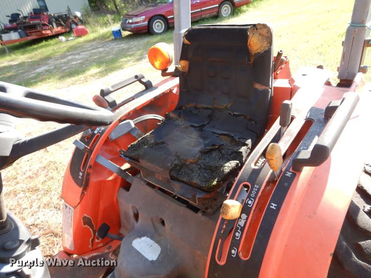 image for item DK8280 Kubota B2410 MFWD tractor