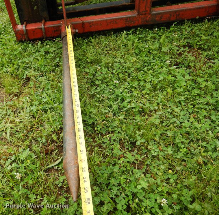 image for item DN0324 Belarus 560M  tractor