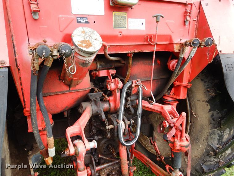 image for item DN0324 Belarus 560M  tractor