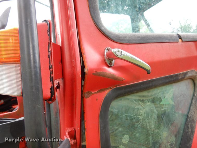 image for item DN0324 Belarus 560M  tractor