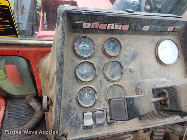 image for item DN0324 Belarus 560M  tractor