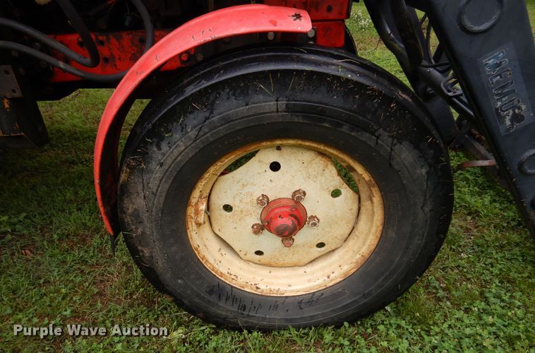 image for item DN0324 Belarus 560M  tractor
