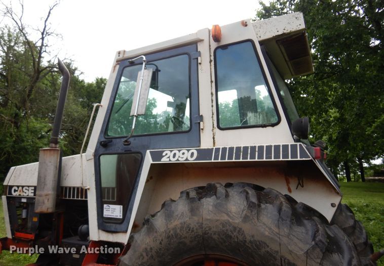 image for item DN0325 Case 2090  tractor