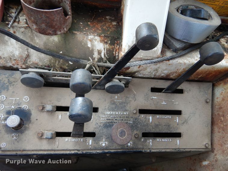 image for item DN0325 Case 2090  tractor