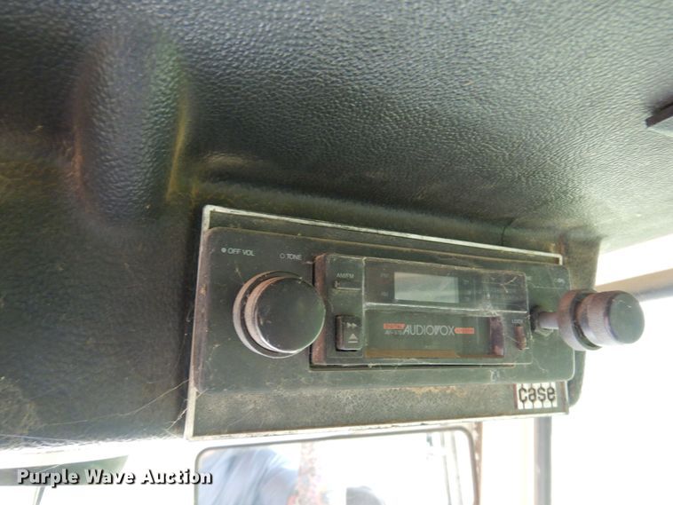 image for item DN0325 Case 2090  tractor