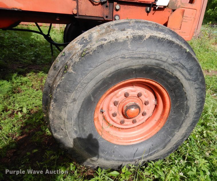 image for item DN0325 Case 2090  tractor