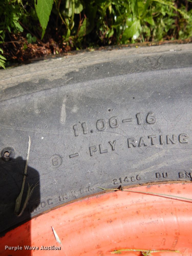 image for item DN0325 Case 2090  tractor