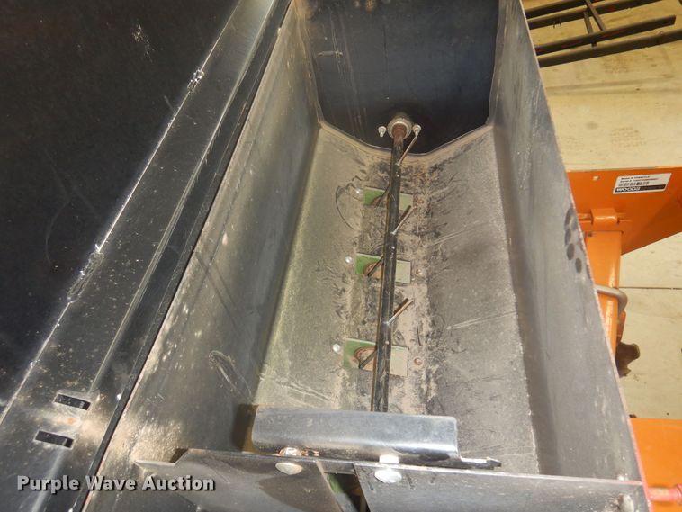 image for item DN0369 Woods FPS60YLC  seeder