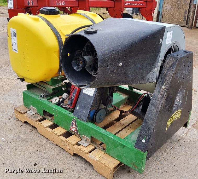 image for item DN6825 A1 Mist Sprayers URX 4-R17  livestock mister