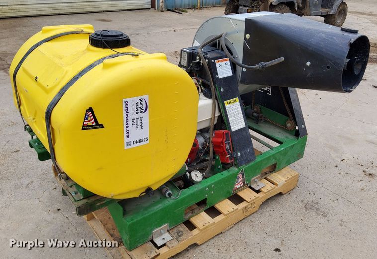 image for item DN6825 A1 Mist Sprayers URX 4-R17  livestock mister