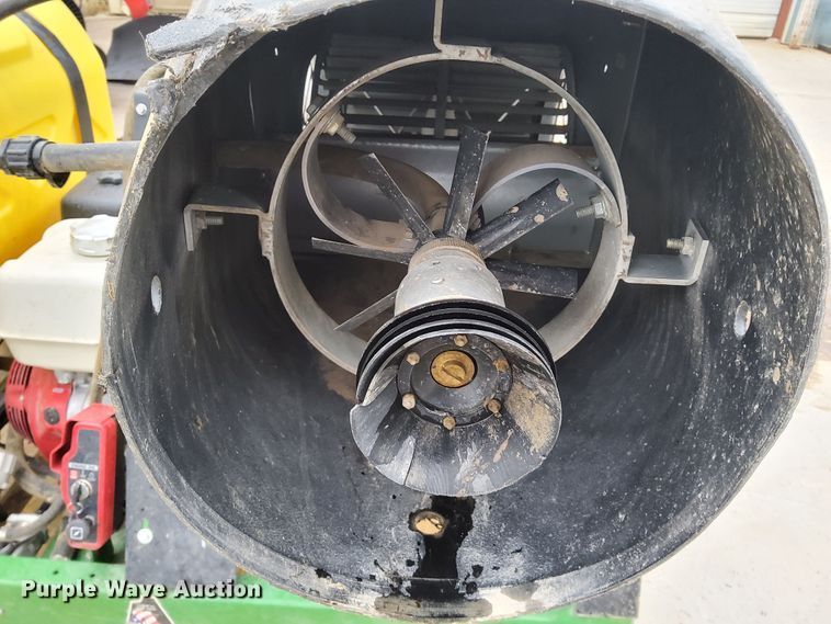 image for item DN6825 A1 Mist Sprayers URX 4-R17  livestock mister