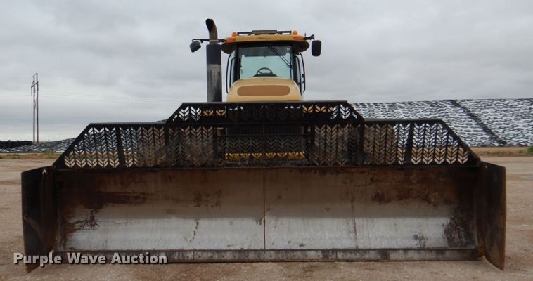 image for item DP4046 2013 Challenger MT965C  4WD tractor