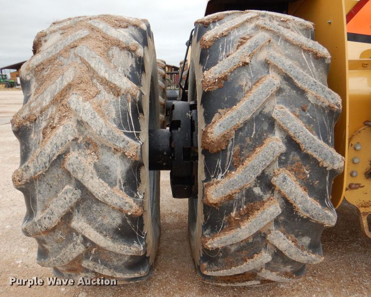 image for item DP4046 2013 Challenger MT965C  4WD tractor