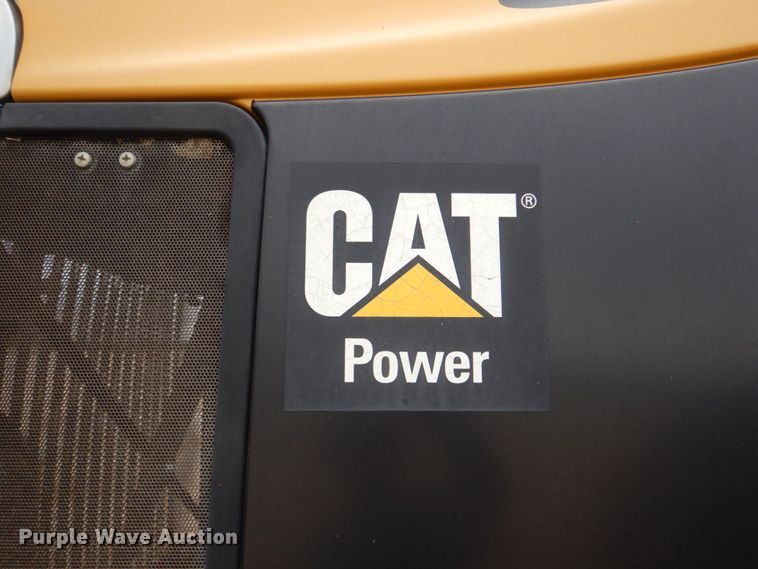 image for item DP4046 2013 Challenger MT965C  4WD tractor