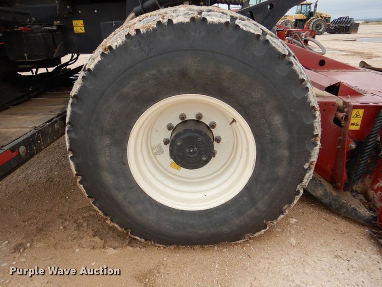 image for item DP4047 2016 MacDon M205  windrower