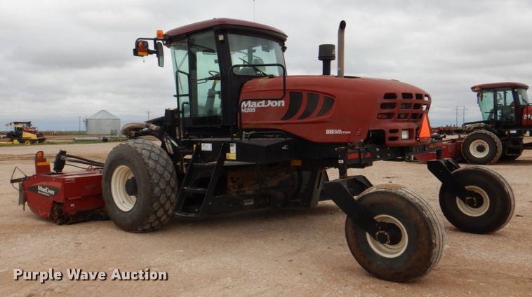 image for item DP4048 2016 MacDon M205  windrower
