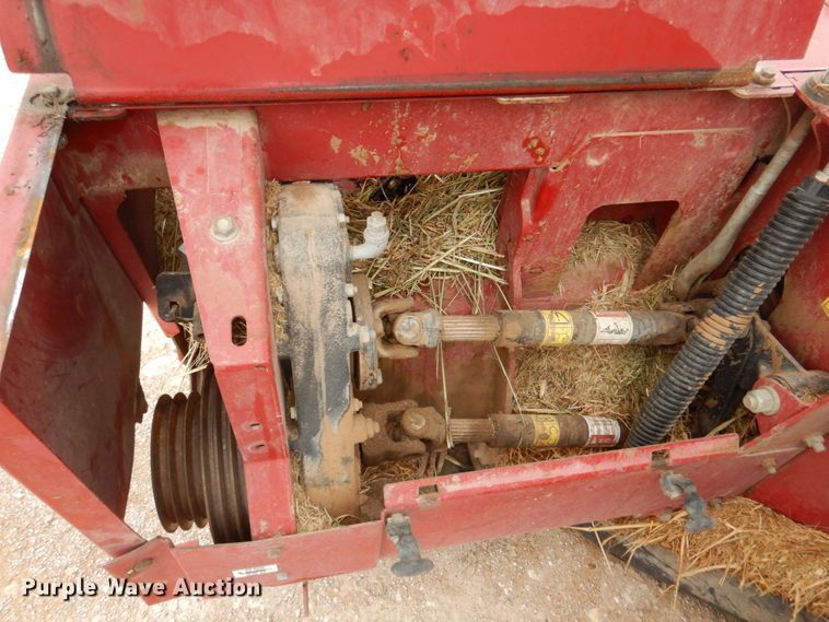 image for item DP4048 2016 MacDon M205  windrower