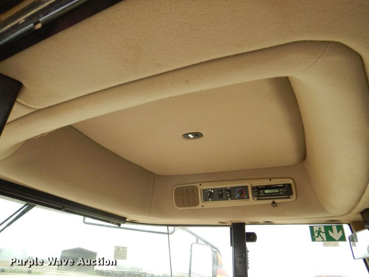 image for item DP4048 2016 MacDon M205  windrower