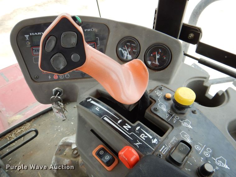 image for item DP4048 2016 MacDon M205  windrower