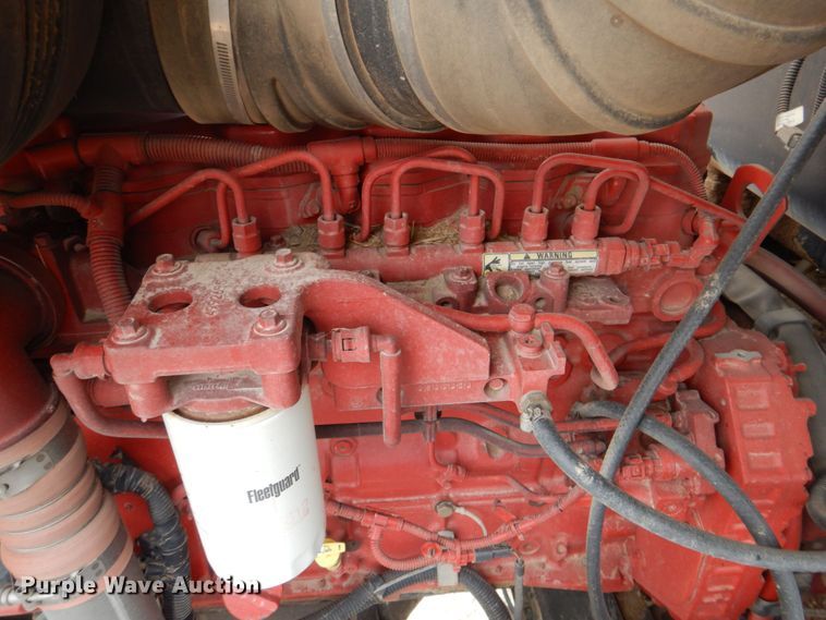 image for item DP4048 2016 MacDon M205  windrower