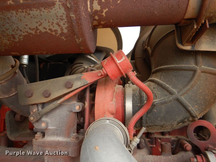 image for item DP4048 2016 MacDon M205  windrower