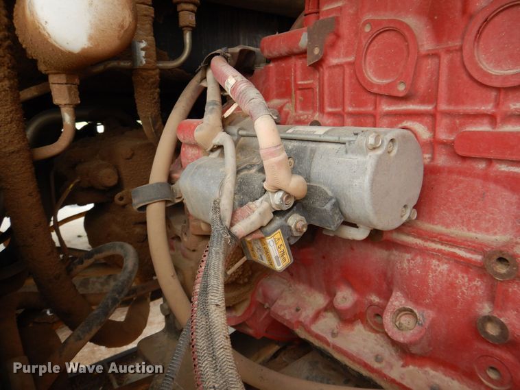 image for item DP4048 2016 MacDon M205  windrower