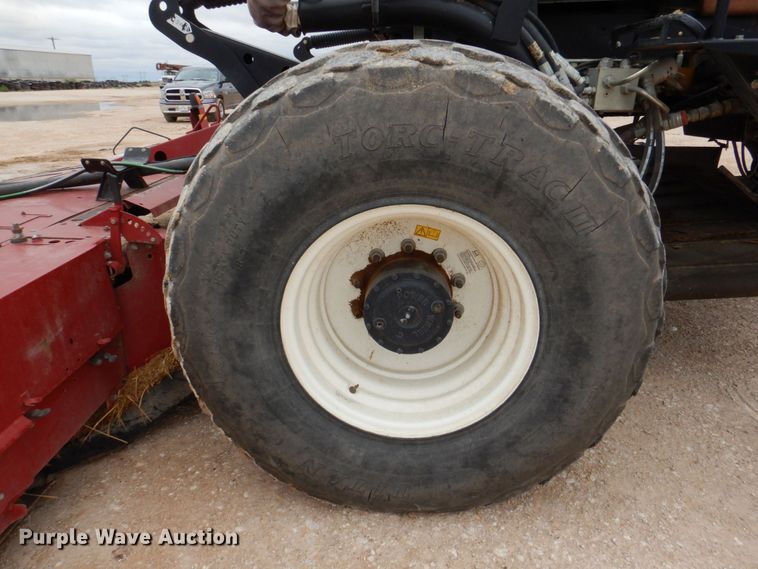 image for item DP4048 2016 MacDon M205  windrower