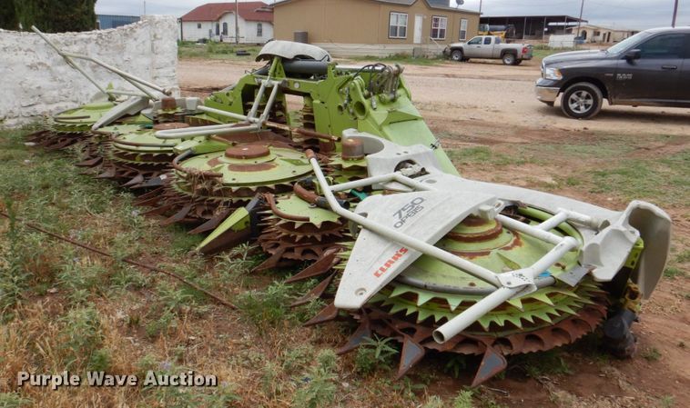 image for item DP4049 2014 Claas Orbis 750  rotary forage head