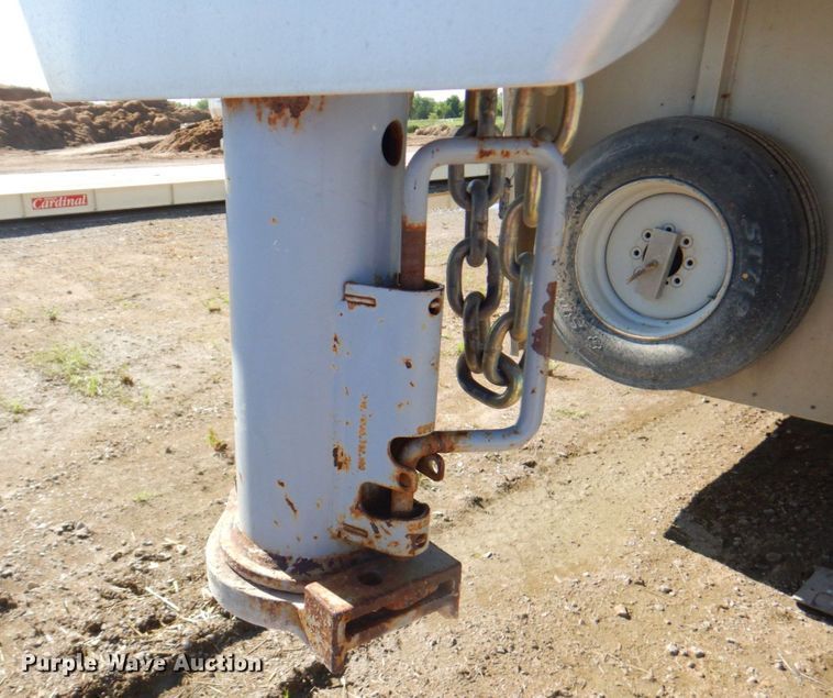 image for item DP4239 2013 Eby Ruff Neck  livestock trailer