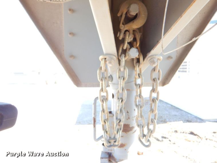 image for item DP4239 2013 Eby Ruff Neck  livestock trailer