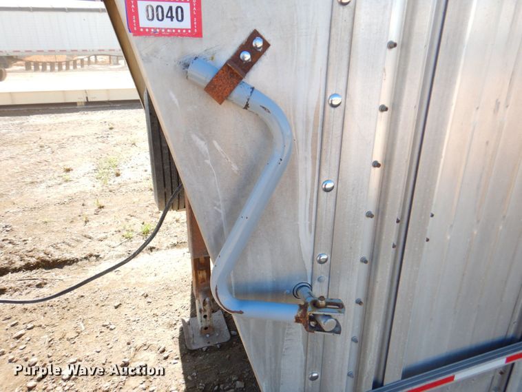 image for item DP4239 2013 Eby Ruff Neck  livestock trailer
