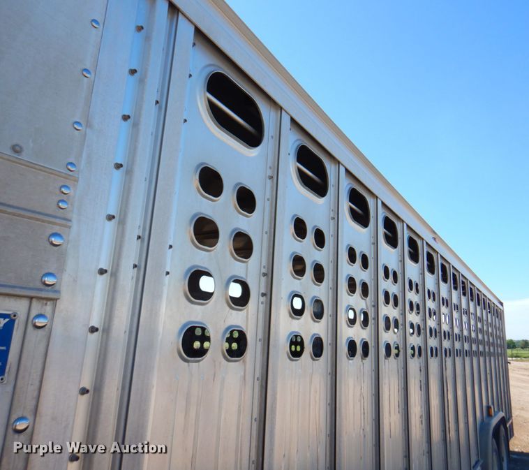 image for item DP4239 2013 Eby Ruff Neck  livestock trailer