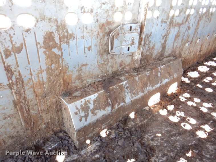 image for item DP4239 2013 Eby Ruff Neck  livestock trailer