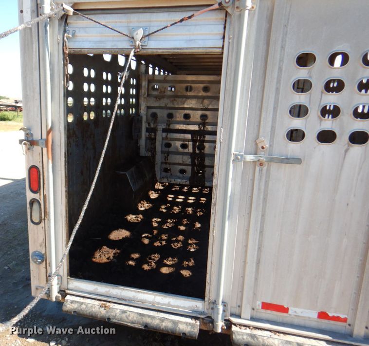 image for item DP4239 2013 Eby Ruff Neck  livestock trailer