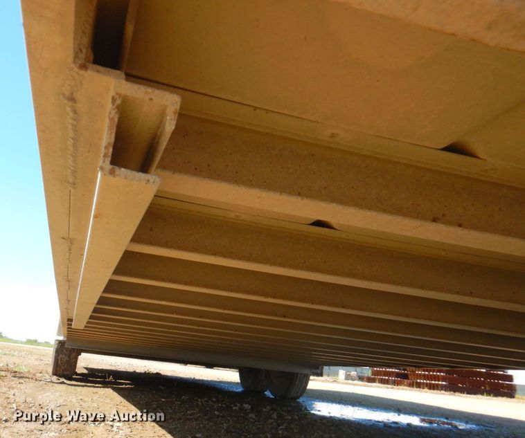 image for item DP4239 2013 Eby Ruff Neck  livestock trailer