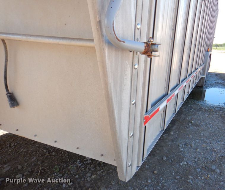 image for item DP4239 2013 Eby Ruff Neck  livestock trailer