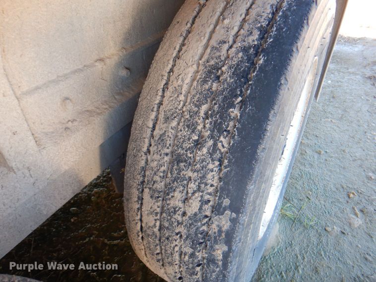 image for item DP4239 2013 Eby Ruff Neck  livestock trailer