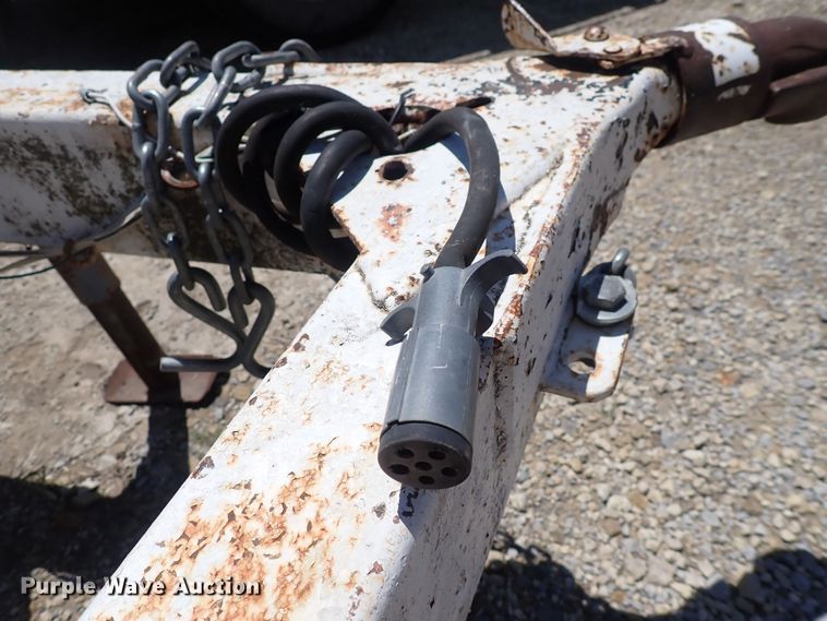 image for item DS7091 1983 Diamond C CHT  utility trailer