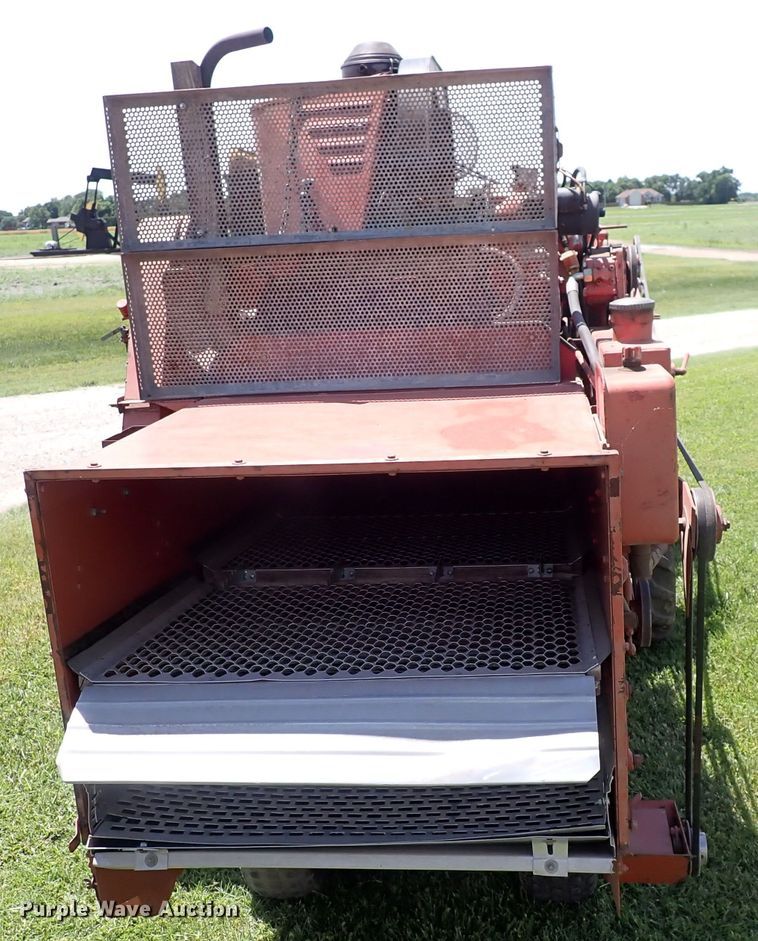 image for item DS7092 1982 Hege 125  plot combine