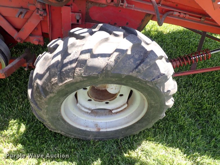 image for item DS7092 1982 Hege 125  plot combine