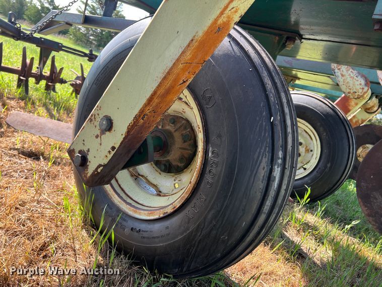 image for item DS8271 Flex King KM5  sweep plow