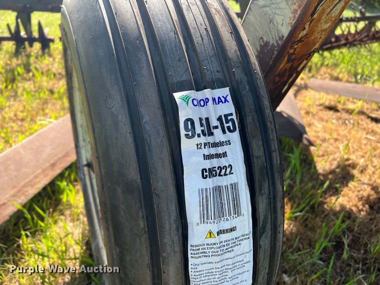 image for item DS8271 Flex King KM5  sweep plow