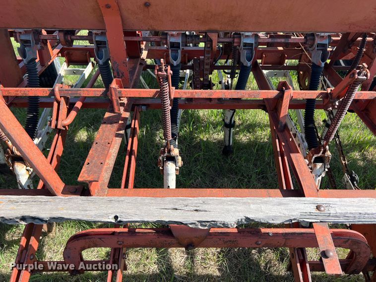 image for item DS8272 Hoe grain drill