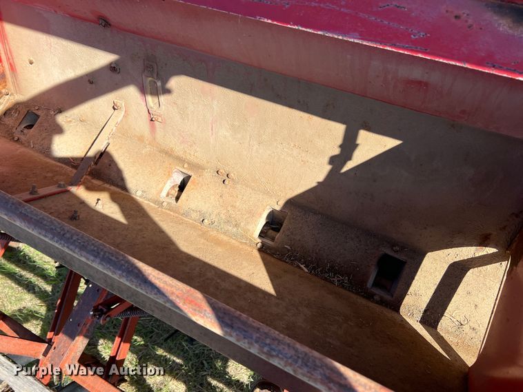 image for item DS8272 Hoe grain drill