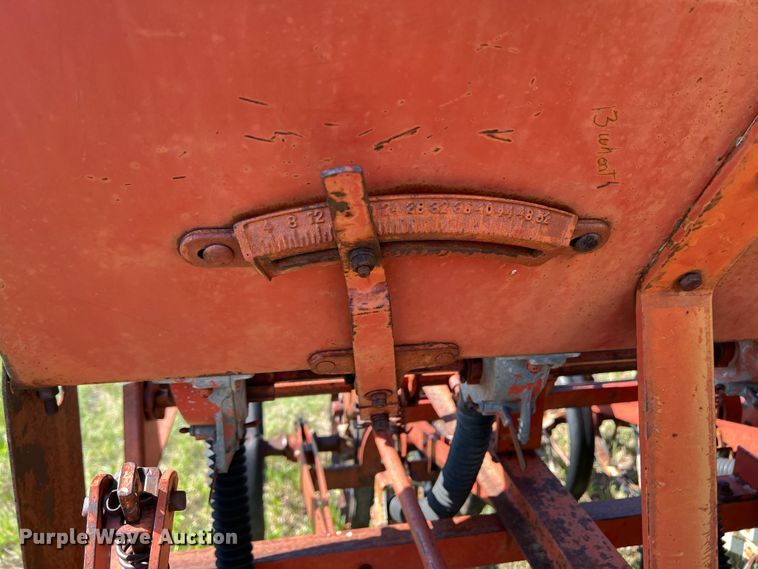 image for item DS8272 Hoe grain drill